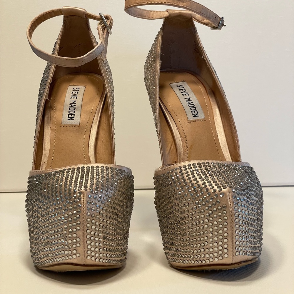 Steve Madden Deeny Crystal platform high heel pump